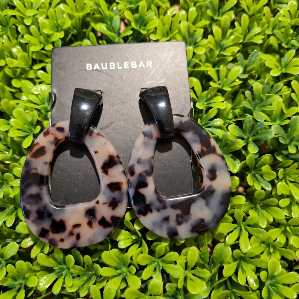 BaubleBar!! - Picture 3 of 3